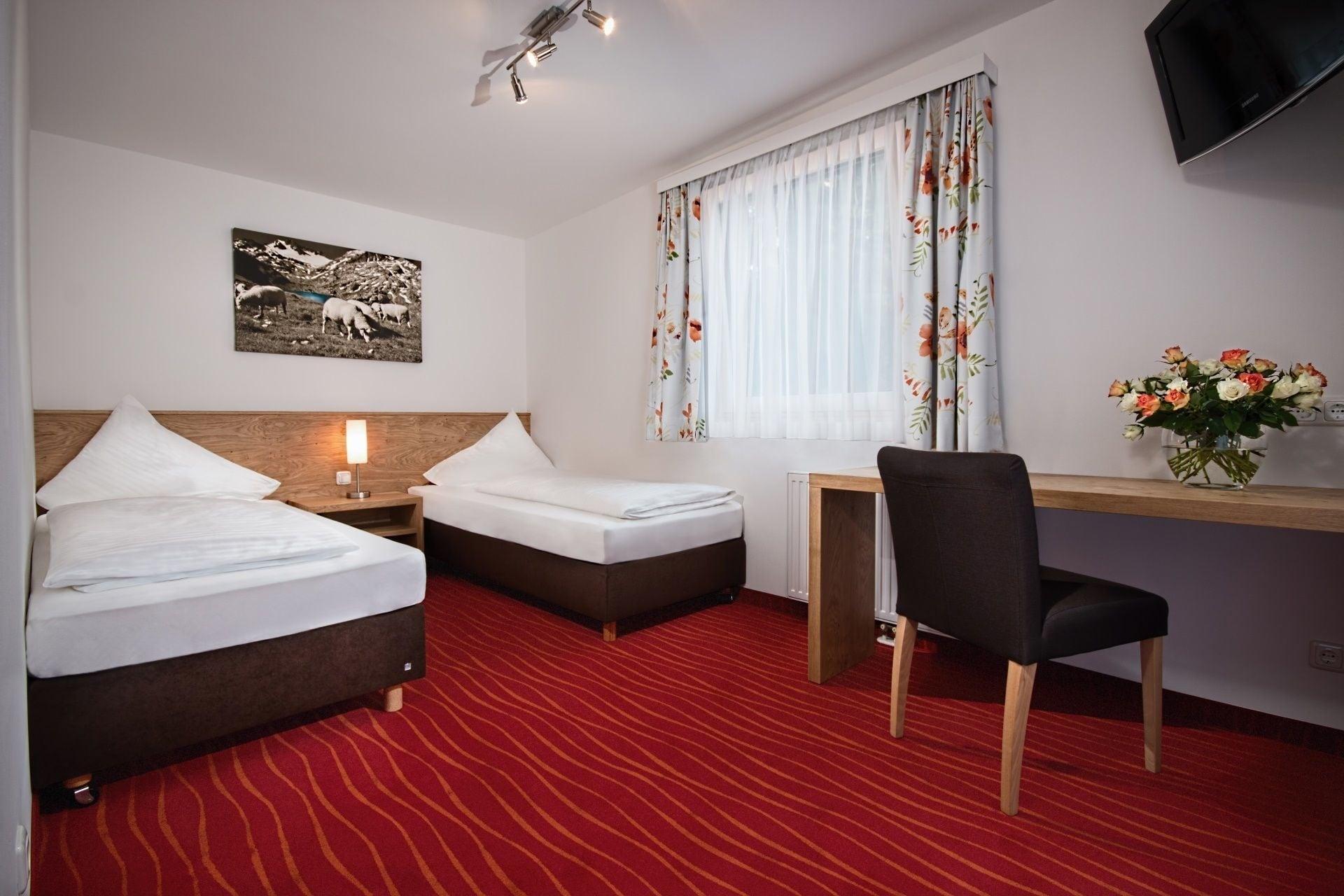 Hotel Resch Kitzbuhel Exterior photo