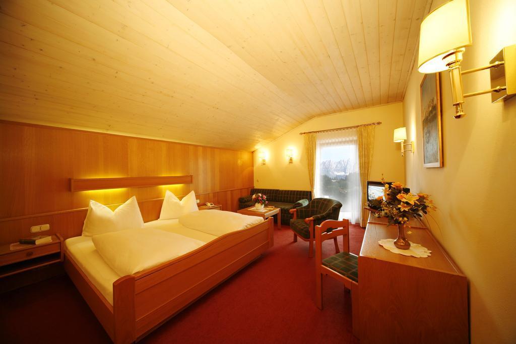 Hotel Resch Kitzbuhel Exterior photo
