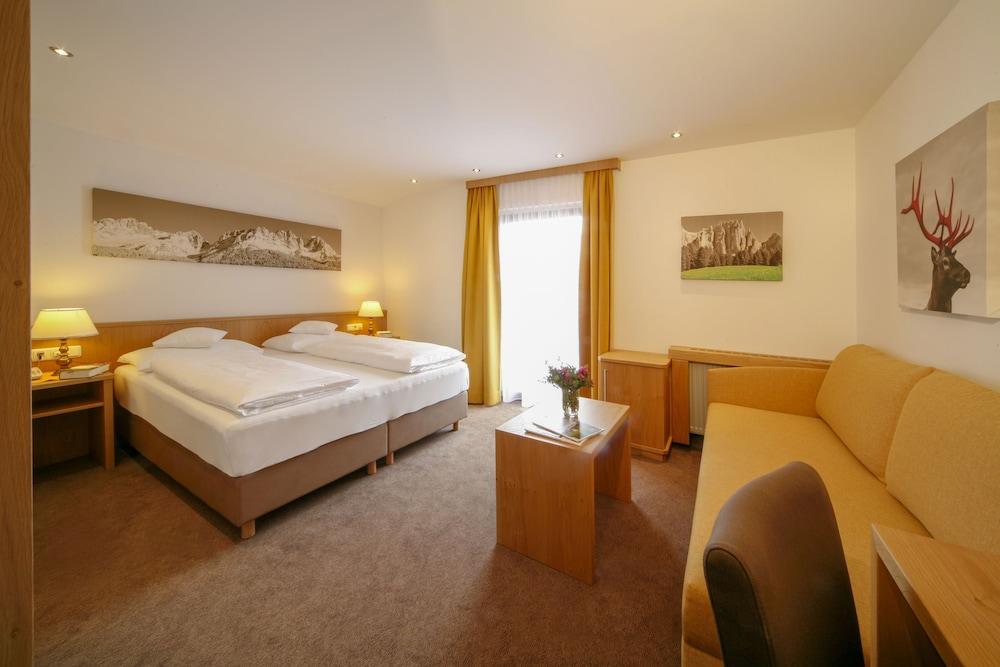 Hotel Resch Kitzbuhel Exterior photo
